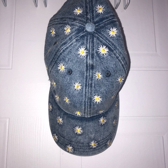 hat! - Picture 2 of 3